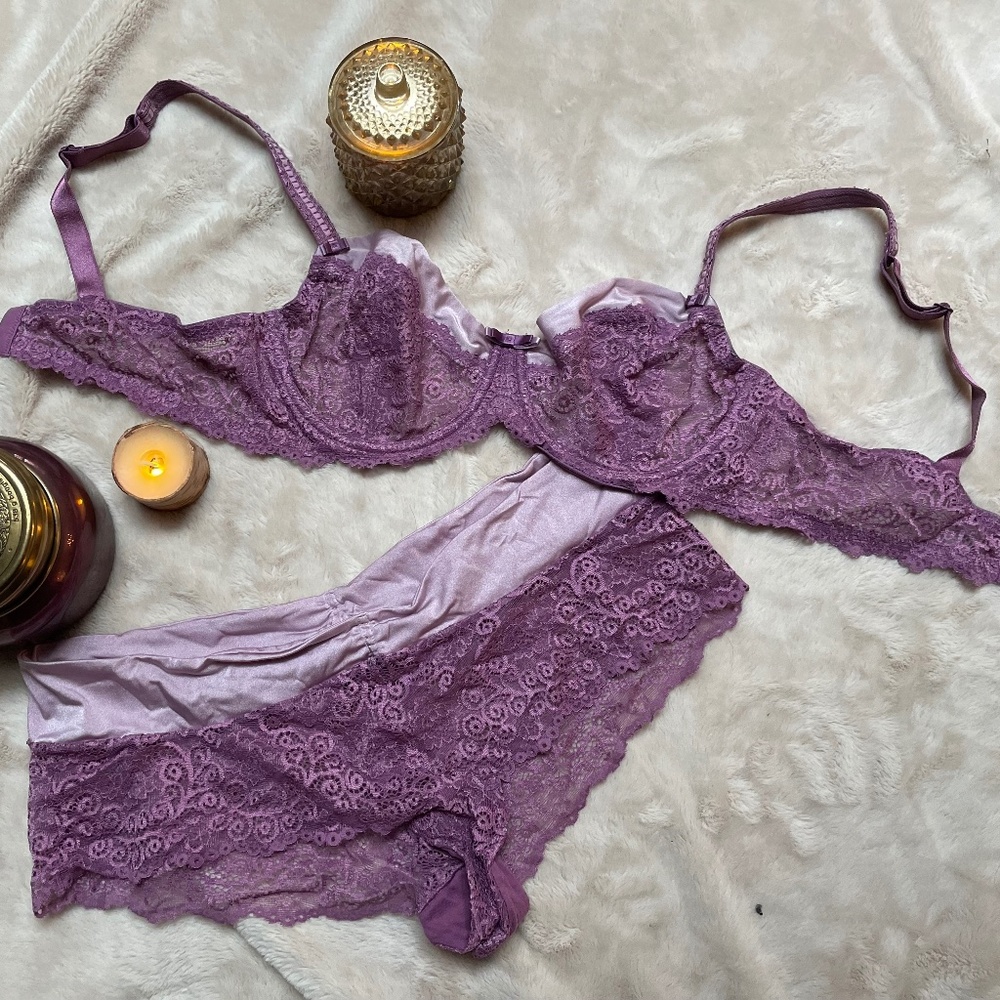 Felina lacy lavender bra 36C